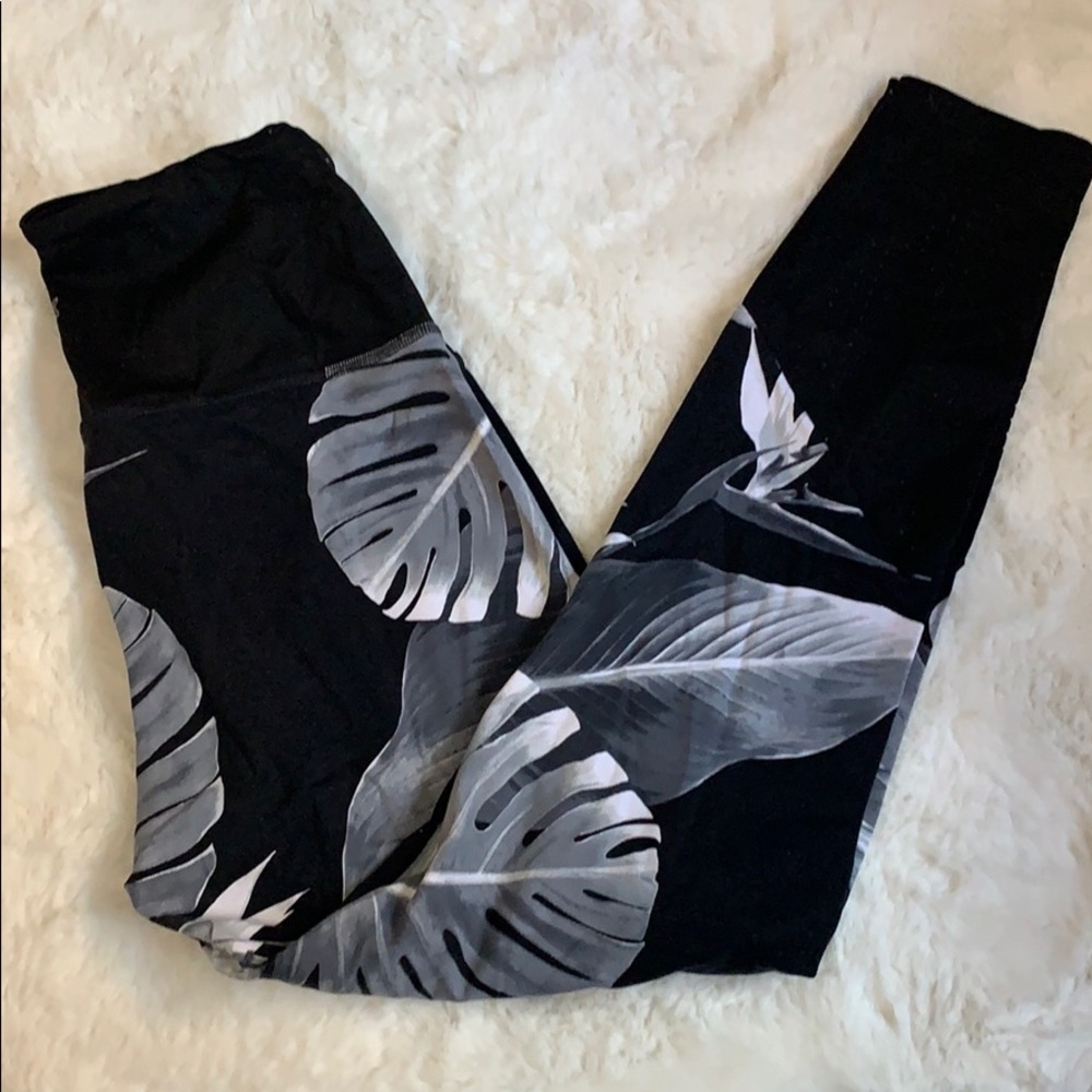 Active leggings